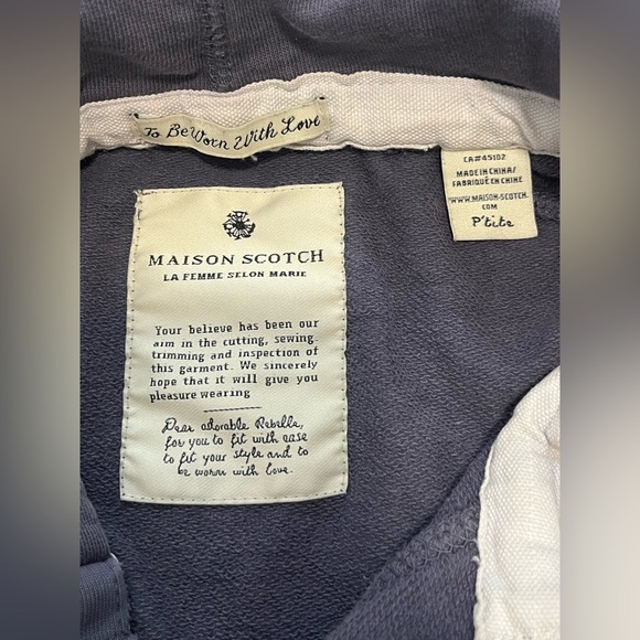 Maison Scotch Grunge Distressed Graphic Y2K Pullover Hoodie - Picture 5 of 9